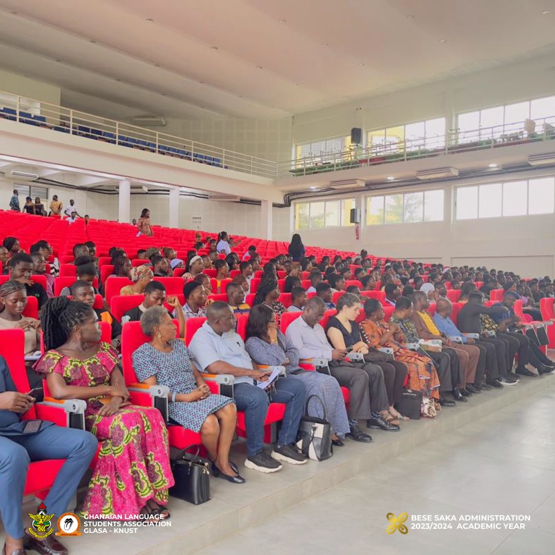 glasa_knust's tweet photo. Lovely scenes from the Department Of Language And Communication sciences orientation ❤️📸
#GlasaKnust #BeseSakaAdministration https://t.co/VAjV0Jz6F4