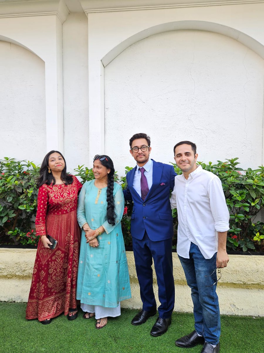 fenil_seta's tweet photo. #AamirKhan being a #DotingFather met the media amid a busy schedule on the occassion of his daughter's wedding and opened up like never before. #SpiceSocial's competent team 
managed the entire event well

#BetiKaBaap #HumLadkiValeHai https://t.co/hXkh2IBq6v