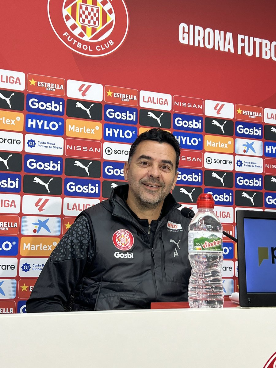 Michel confirma en RdP que el Girona FC recupera a Viktor Tsygankov y Yangel Herrera para enfrentarse el domingo a la UD Almería y que probablemente también pueda contar con Borja García y Ricard Artero.
Serán baja segura los centrales Èric García y David López.

📸 <a href="/Nilsola10/">Nil Solà</a>