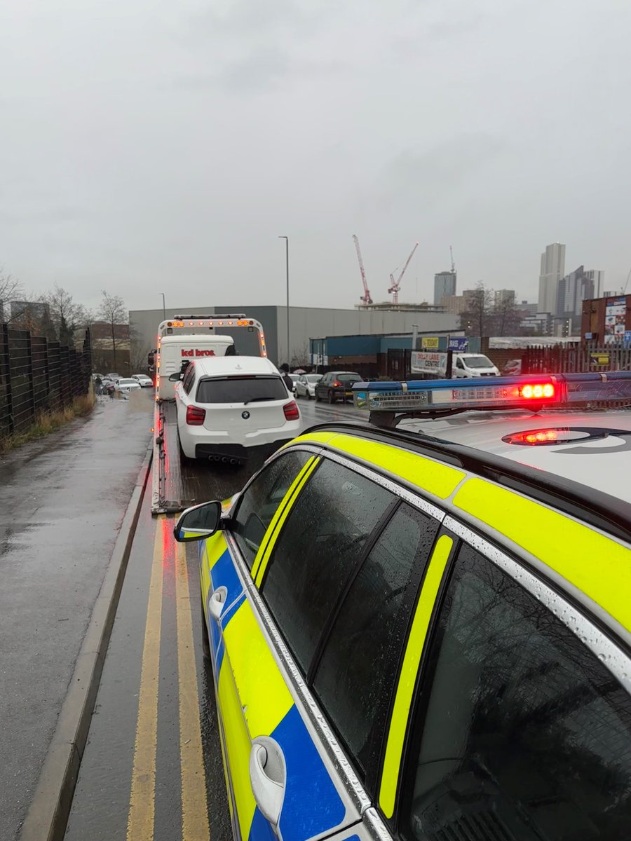 WYP_LeedsEast's tweet photo. In addition, three vehicles were seized, and four of the thirteen motorists were reported for summons. #OPSPARC
#FATAL5
#ROADSAFETY
#WYPKNOWTHECOST https://t.co/amN2bmVqqK