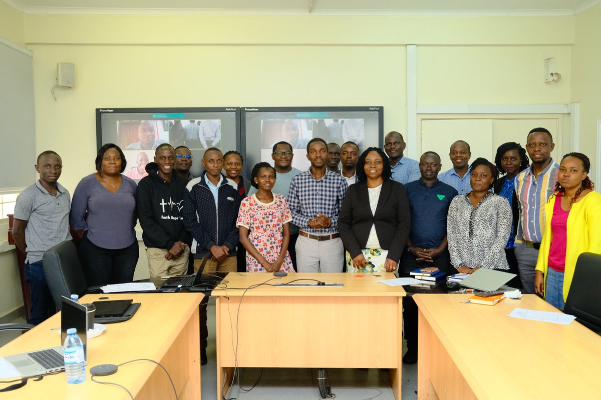Mak-ImS (@mak_ims) on Twitter photo It is a wrap - #Thankyou Prof. Damalie Nakanjako, principal <a href="/MakerereCHS/">Makerere University College of Health Sciences</a> for leading the training on developing an individual development plan for the trainees on the ImS and BSSR projects.
#Asantesana It is a wrap - #Thankyou Prof. Damalie Nakanjako, principal <a href="/MakerereCHS/">Makerere University College of Health Sciences</a> for leading the training on developing an individual development plan for the trainees on the ImS and BSSR projects.
#Asantesana