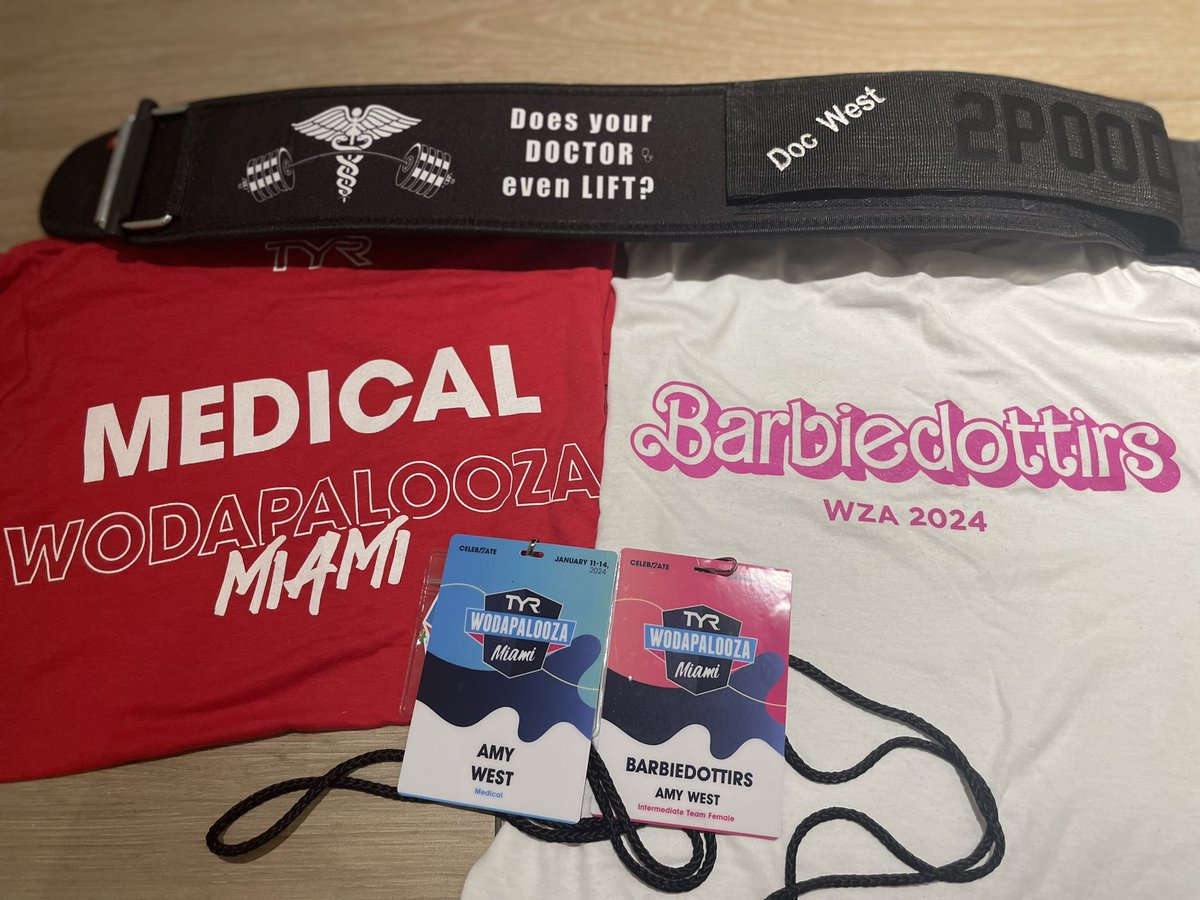 AmyWestMD's tweet photo. Looking forward to being part of two awesome teams this weekend @wodapalooza !
#wza #doesyourdoctorevenlift https://t.co/Ih8jhAS5dN
