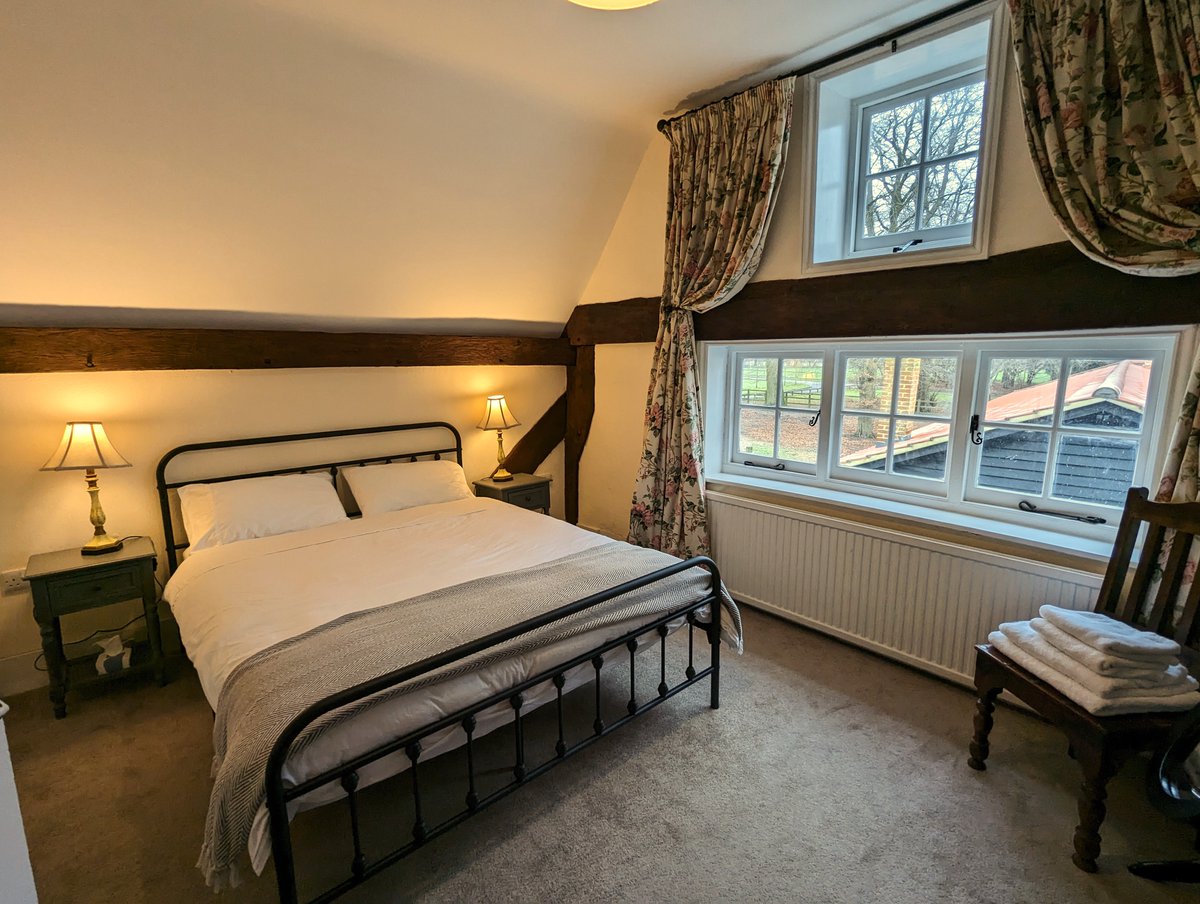 KnebworthHouse's tweet photo. We are opening our very first holiday cottage! 🏡

Situated in Knebworth Park, Gardener’s Cottage is a beautiful three-bedroom period cottage offering a truly enchanting escape, combining timeless character with modern comfort. 

https://t.co/Arxp3AMTZd
#visitherts #hertfordshire https://t.co/8AEe14expD