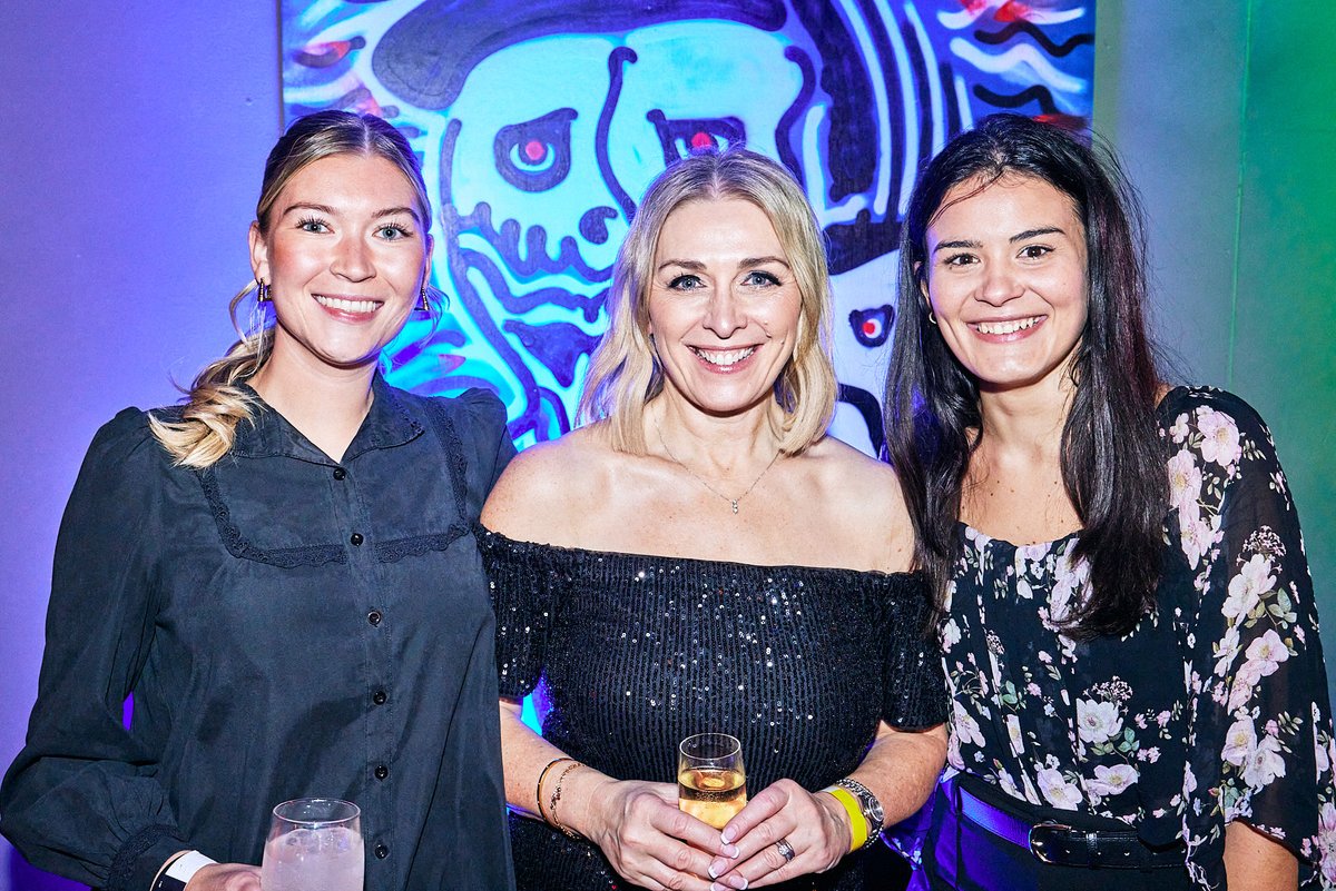 Headmasters tweet media