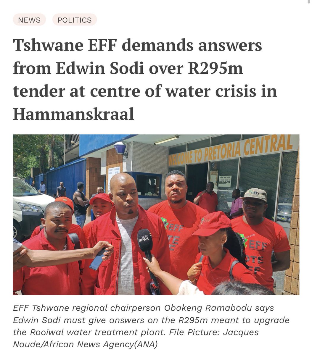 MatJGeorge's tweet photo. 🚨 EFF MP Vuyani Pambo partying it up with the corrupt tenderpreneur, Edwin Sodi. 

Cheers to the devil responsible for destroying Hammanskraal’s water supply. 

These champagne commies and their criminal friends are only invested in the destruction of South Africa! https://t.co/N44DuY2XAi
