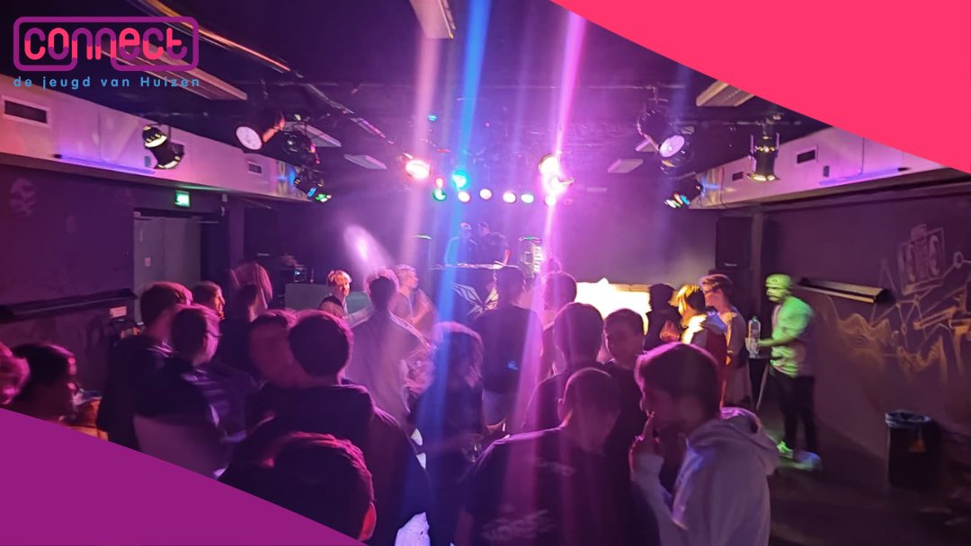 JCConnectHuizen's tweet photo. 🟣RAVERTS🟣

Op vrijdag 5 januari vond de eerste editie van “RAVERTS” plaats. Op deze avond kregen jongeren de kans om te draaien, na het succesvol afronden van de DJ workshops in Connect. Zij werden afgewisseld met professionele DJ’s, wat het tot een groot succes maakte! https://t.co/R56rOcVfcH