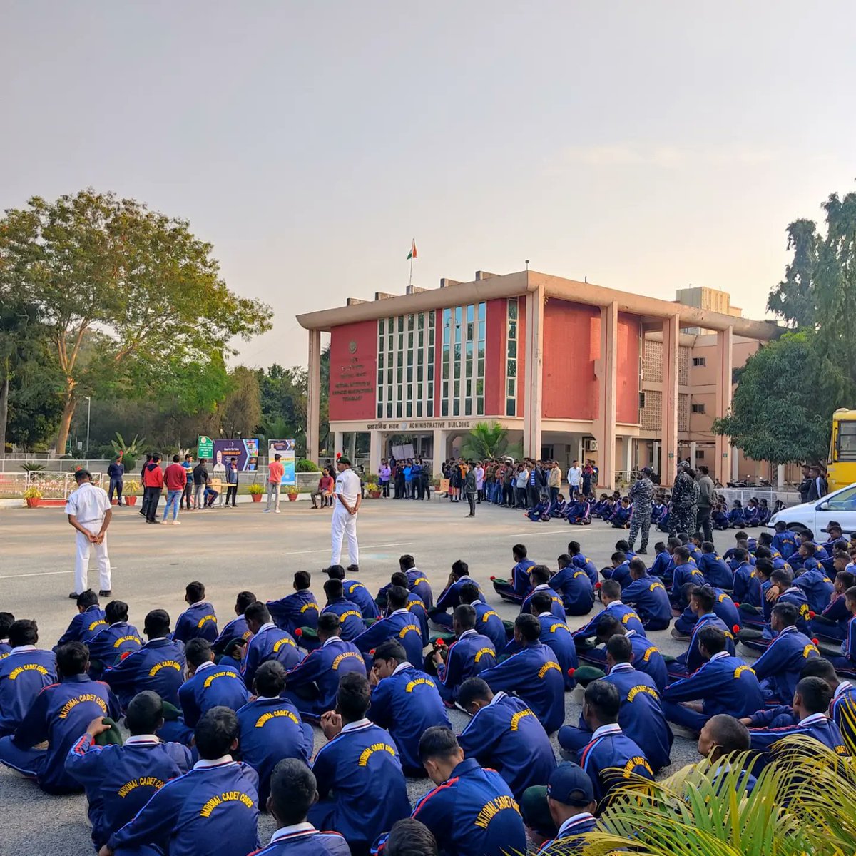 niamt_ranchi's tweet photo. As an integral part of the Viksit Bharat @2047 campaign, the students of NIAMT and NCC cadets of Netarhat Residential school together delivered impactful Nukkad Nataks today.
#ideas4viksitbharat #viksitbharat #Nukkad_Natak #competitions #ncccadet #nifft #NIAMT https://t.co/UqaMPtwWND