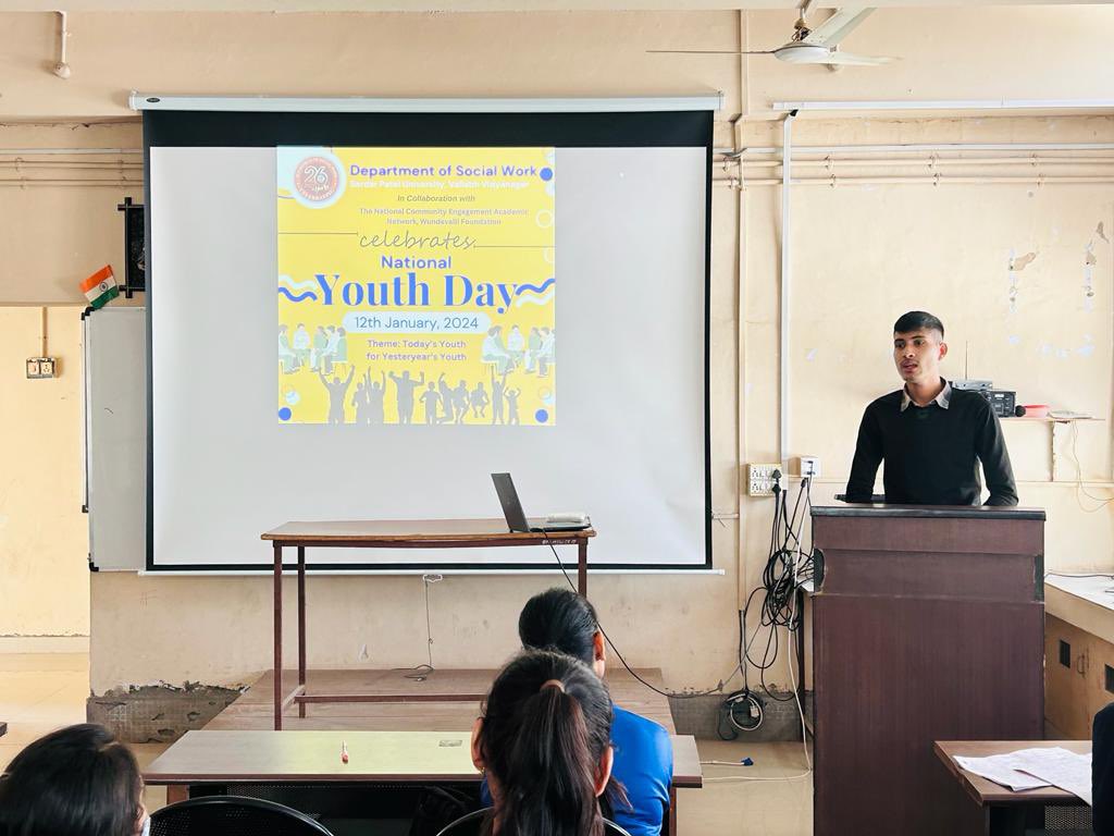 Mukshita28's tweet photo. Empowering the present, while cherishing the past. 

Celebrated National Youth Day today with the National Community Engagement Academic Network – on the theme “Today’s youth for yesteryear’s youth!” @shivanikdmishra @spunivgujarat @YASMinistry @EduMinOfIndia @ugc_india https://t.co/nJBi51HAKC