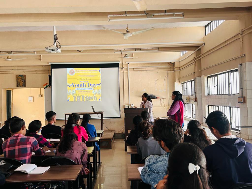 Mukshita28's tweet photo. Empowering the present, while cherishing the past. 

Celebrated National Youth Day today with the National Community Engagement Academic Network – on the theme “Today’s youth for yesteryear’s youth!” @shivanikdmishra @spunivgujarat @YASMinistry @EduMinOfIndia @ugc_india https://t.co/nJBi51HAKC