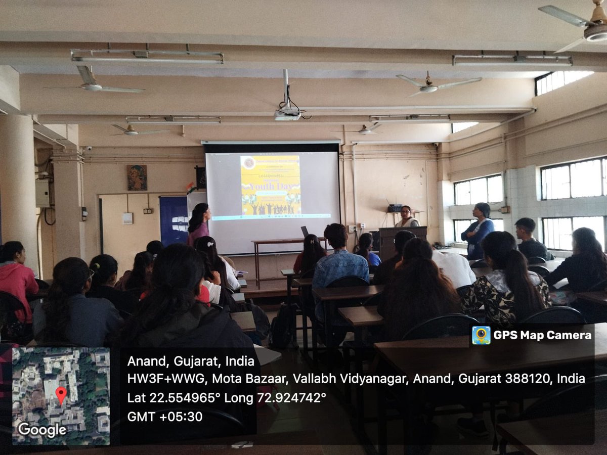 Mukshita28's tweet photo. Empowering the present, while cherishing the past. 

Celebrated National Youth Day today with the National Community Engagement Academic Network – on the theme “Today’s youth for yesteryear’s youth!” @shivanikdmishra @spunivgujarat @YASMinistry @EduMinOfIndia @ugc_india https://t.co/nJBi51HAKC
