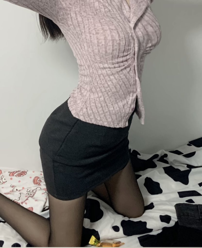 188glk's tweet photo. 只配在被窝里意淫发情的牲口 真是肮脏想想你这样的傻逼被玩到翻白眼就是好玩呢嘻嘻 #sm #文爱 #羞辱 #辱骂 #寸止 #调教 #射精管理 #绿帽 #贡奴 #atm奴 #报销奴 #榨精 #重口 #虐阳 #乱伦 #胁迫 #压榨 #露出 #任务 #足交 #丝袜 #男m #上供 #阳痿 #贱狗 #洗脑 #女性崇拜 #提款机 #小额奴 #账单奴 #精神 https://t.co/5YedGVvaYD