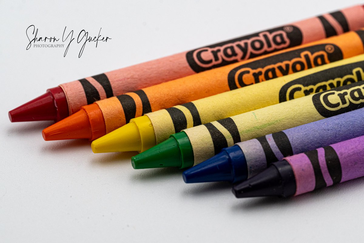 Rainbow #crayons #Crayola #Crayolacrayons #rainbow #rainbowcolors #lightboxphotography #photography #Nikon #nikonphotography #nikoncreators #colors #multicolored #picoftheday #ThePhotoHour #randomstuff #nikonphotographer #macrophotography #macrothings #rainbows #artsupplies