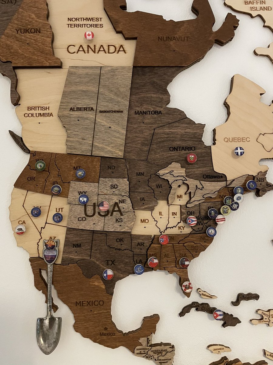 Pikam značkice. Nadam se da ću još hrpu napikat.