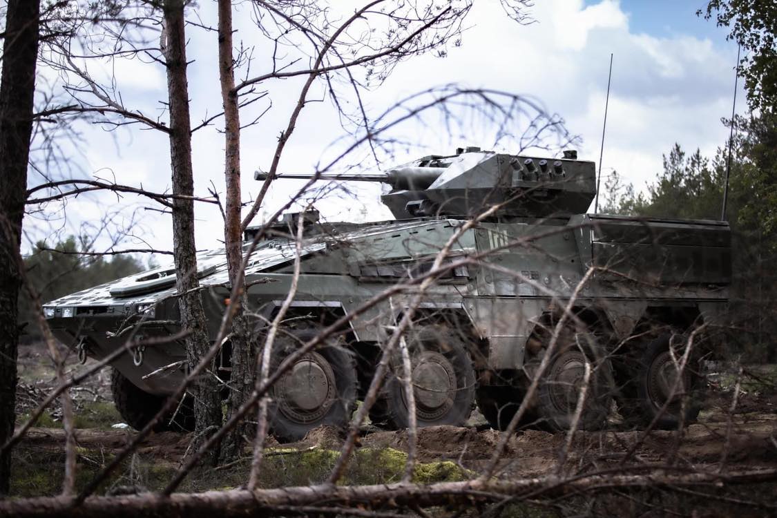 Lithuanian_MoD's tweet photo. 🇱🇹 We have completed the acquisition of Boxer-Vilkas infantry fighting vehicles, with the last of the 89 vehicles reaching Lithuania at the end of last year. In addition, we purchased a logistics package, 2 prototypes for driver training, spare parts and all necessary ammunition. https://t.co/oqPXMRhSGP