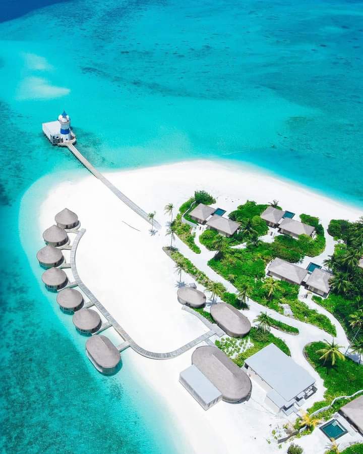 📍 Maldives 
📸 edam_edin
#Maldives #VisitMaldives #WhyMaldives #travel #travelphotography #maldivesislands #luxury #traveltheworld #maldivesholiday #vacation #luxurytravel #maldivestravel #maldivesresorts