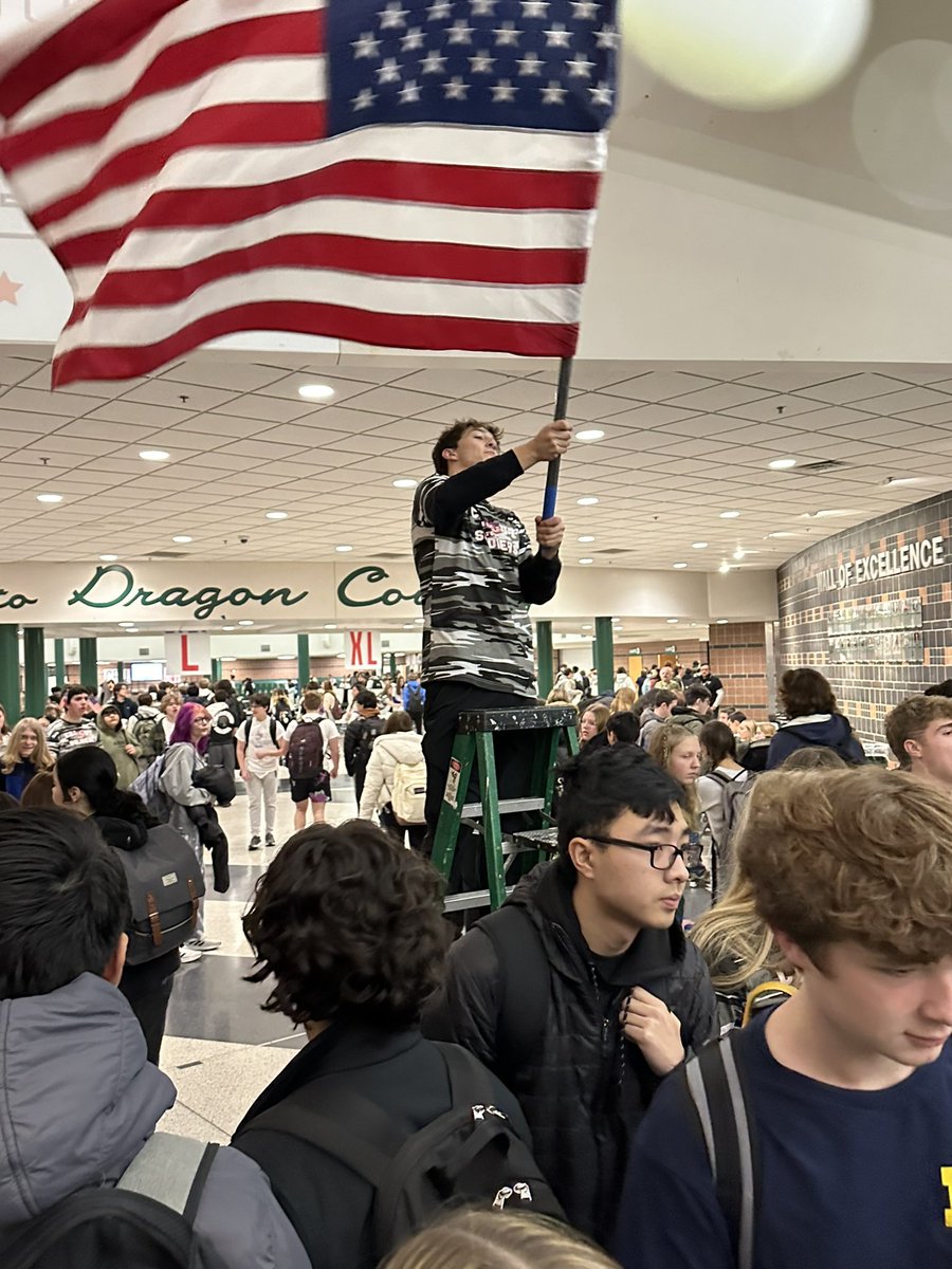 It’s here! 
❤️💙 Cell Out 2024 ❤️💙
#ProtectTheThunder #AlwaysLakeOrion