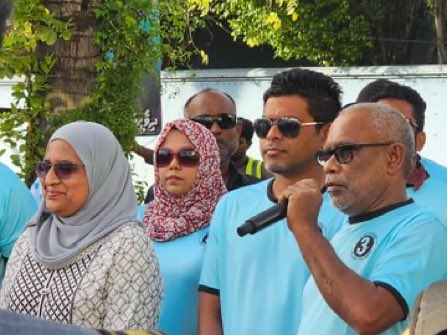 Humandust___'s tweet photo. ސަރުކާރާއި މާލޭގެ ރައްޔިތުންނާއި ދޭތެރޭ ހުރަހަކަށް ވާނެ މޭޔަރަކު ޚިޔާރުކުރުމަކީ މާލެއަށް ފައިދާވާނެ ގޮތެއް ނޫން: ރައީސް
@MMuizzu
#MayorAzima
#CandidateNo3 ✅️
#IthubaaruMaalimeeEh 
#MaleCity
#DhiveheengeRaajje
@AzimaforMayor 
@aminadhis https://t.co/hCQA2rdfna