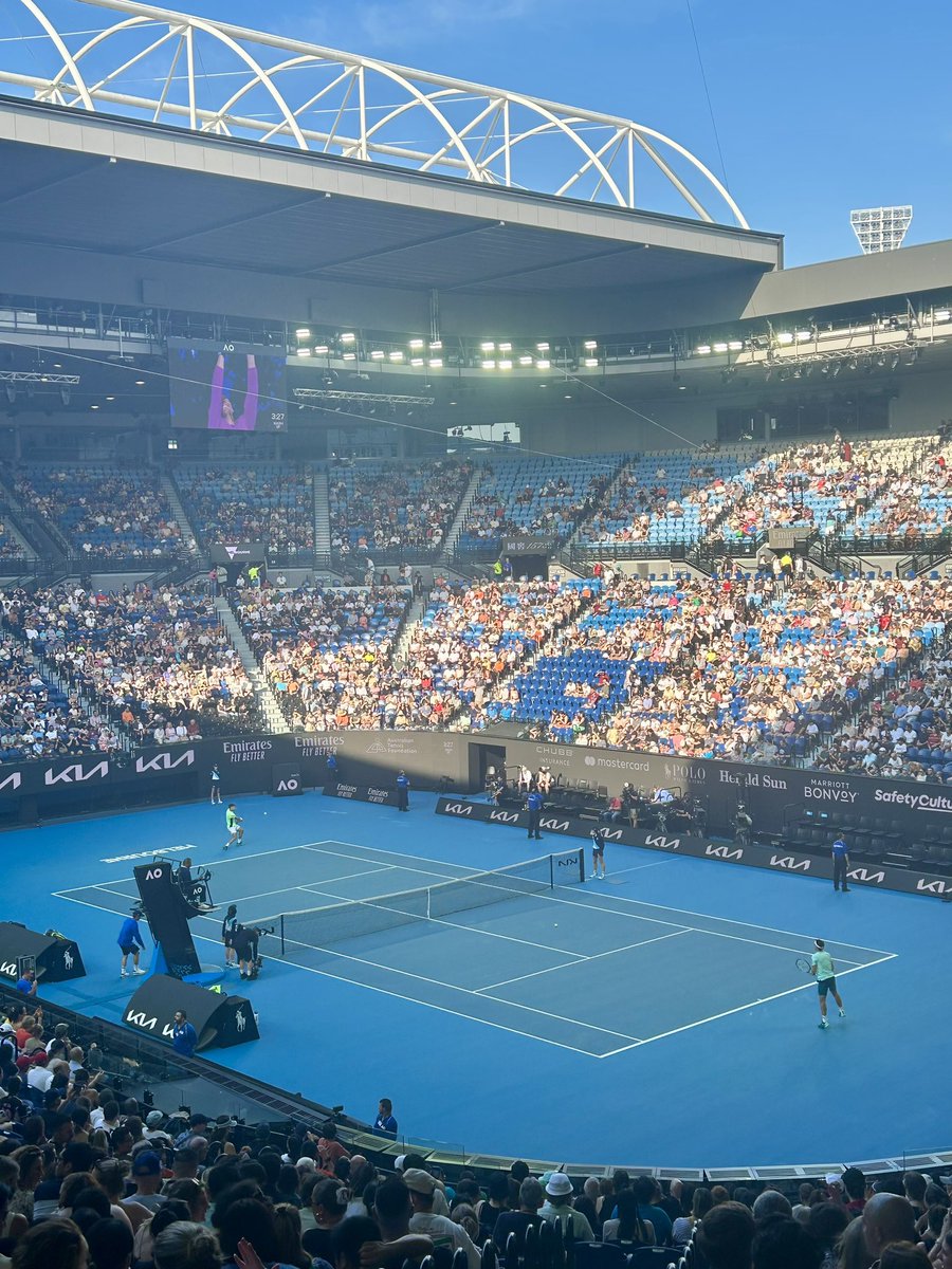 LuckyPicks77's tweet photo. @AustralianOpen  Cuadro Final Listo ✅️. Canchas listas ✅️. Picks del día 01  Listos✅️ 

Que sea un excelente Torneo https://t.co/MgVJPIWGbb