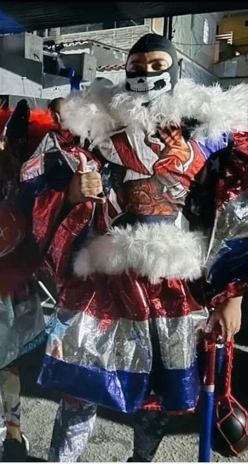 tdm_fc's tweet photo. FAMÍLIA MANTÉM DE LUTO, DESCANSE EM PAZ MEU GRANDE AMIGO, FAMÍLIA MANTÉM TE AMA, QUE DEUS TE RECEBA DE BRAÇOS ABERTOS, 😭😭😭😭🏴🏴🏴🏴🏴🏴 https://t.co/vHQTxFQq6I