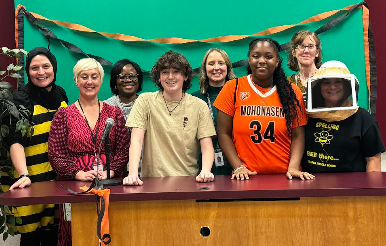 Congratulations to Draper Spelling Bee winner-Jakob Richardson and Runner Up- Wynter Phillips! 🏆After 15 rounds, the winning word was V-E-R-V-E! Jakob will move on to the Regional Competition. <a href="/MohonCSD/">MohonCSD</a> #MohonProud