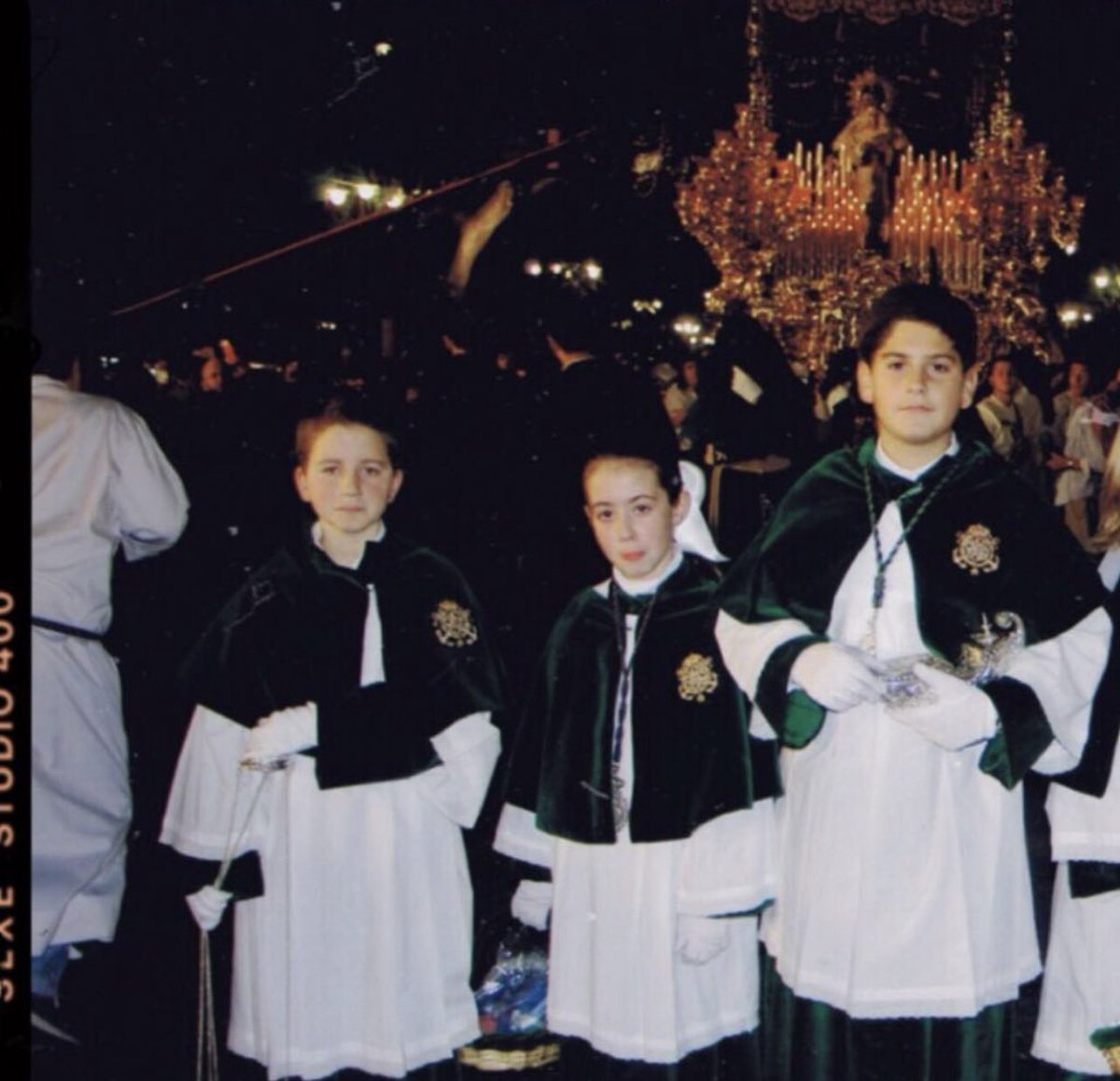 mariaarmada_'s tweet photo. TODO
#CofradíasMLG https://t.co/kwpFKGjMcu
