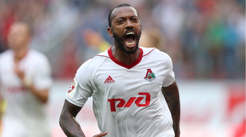 mrt_dv's tweet photo. @Trivela_FR Manuel Fernandes / Danny / Eduardo / David Carmo https://t.co/yhTxqT70os
