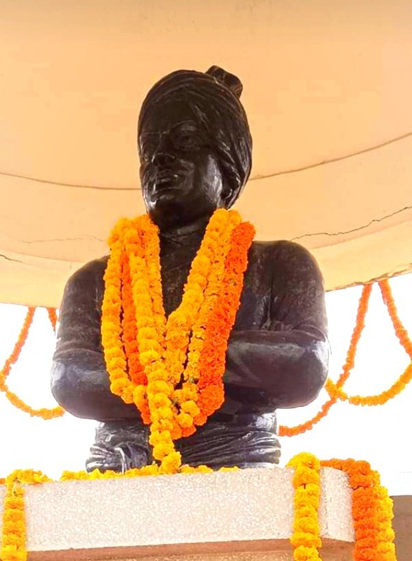 PrgtRj1's tweet photo. जब तक जीना तब तक सीखना,
अनुभव ही जीवन में सर्वश्रेष्ठ है..!!
राष्ट्रीय युवा दिवस की आप सभी को हार्दिक शुभकामनाएं..||
@abvpbihar https://t.co/ZLh6gQ5K0J