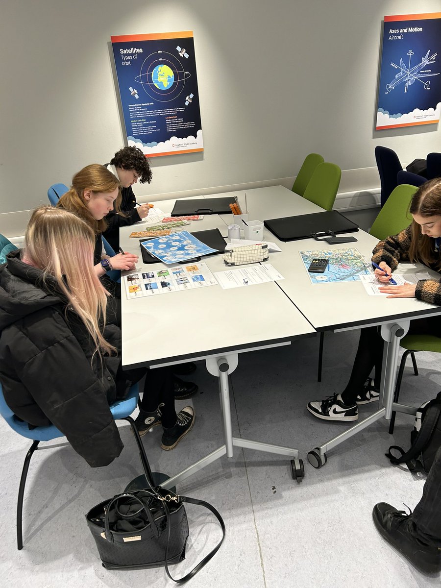 brannockscience's tweet photo. Mr Harris’ S3 physics pupils have had a great day at the Newton Flight Academy @gsc1 @LearnGSC. The teams got to use their physics knowledge and problem solving skills to plan their flight path before perfecting their flight skills on the simulators! Well done to all involved🛫🛬 https://t.co/OHQtzef1OT