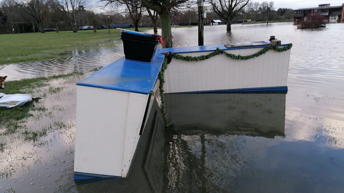 WMidShowground's tweet photo. Thank you so much for the offers of help and support β€
One area that may need a touch-up is the #officereception - the #welcome desk made a break for freedom....but obviously a slow and steady one as even the coffee cup is still in place π
#westmidshowground https://t.co/6dttLxQydr