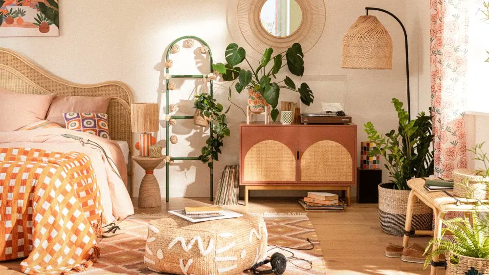 EsteparkCs's tweet image. Tenemos color tendencia para 2024: 🍑 el Peach Fuzz, un tono melocotón suave y delicado que inspira momentos de calma.

En #MaisonsDuMonde #Estepark encontraréis muebles y deco que ya lo incorporan para que renovéis la imagen de casa.

¿Os gusta?