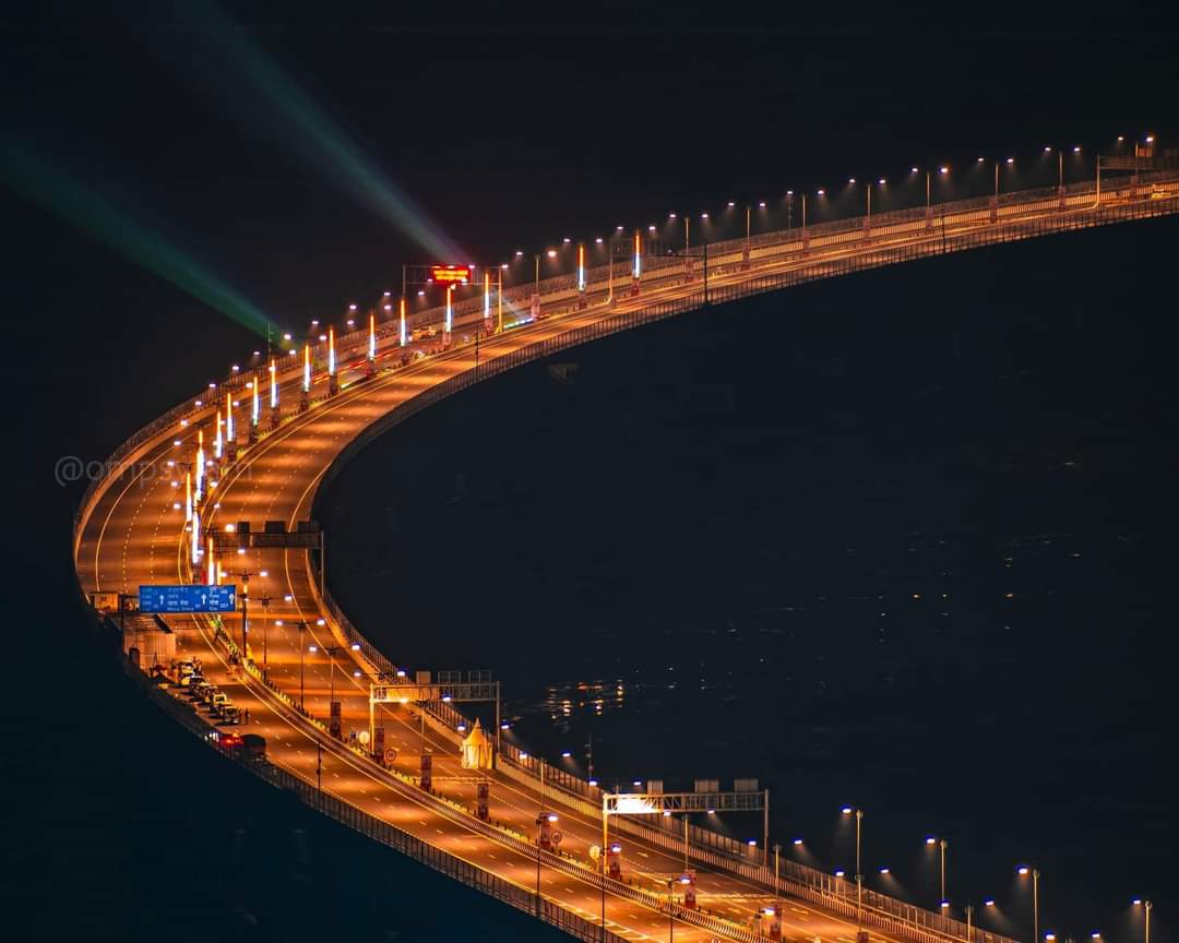 Ashutosh4BJP's tweet photo. विकसित भारत के भाग्य की सुंदर तस्वीर … 👌👌👌

 #AtalSetu #AtalSetuBridge https://t.co/bfaZEtxLq3