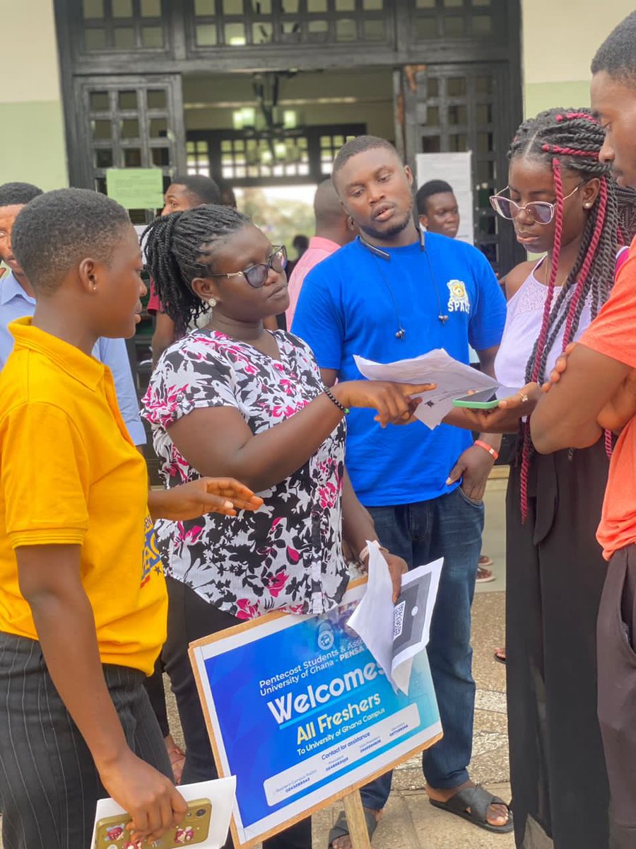 pensaugofficial's tweet photo. Members of the freshmen committee of @pensaugofficial, stationed at the various hostels and centers to welcome the 2024 Freshmen
📍Akuafo Hall
#FreshmenEvangelism
#IntegratingFreshmenintothechurch
#PENSAUG
#MaximumImpact https://t.co/abb3ISkvuk