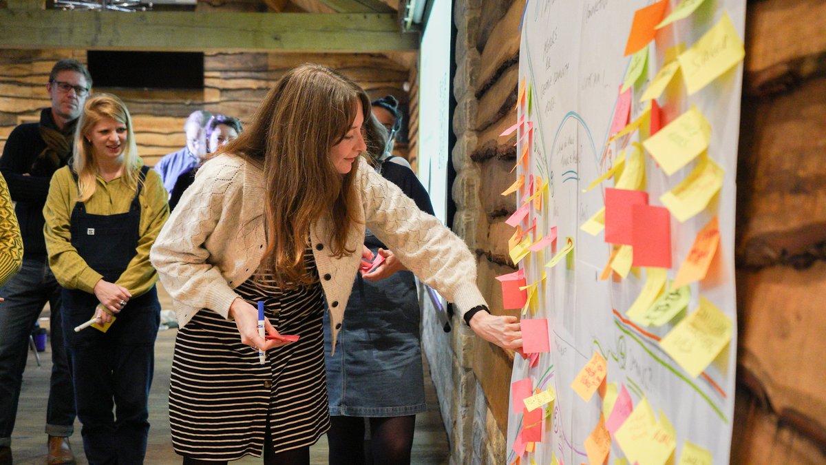 derbymuseums's tweet photo. Transforming your community with arts and culture? UK Creative Community Fellows is a FREE 8-month learning experience for artists, community organisers, administrators and entrepreneurs to help their projects thrive. Learn more and apply by 12 Feb at https://t.co/dsRSsTaHkM https://t.co/IsQfN6oDam