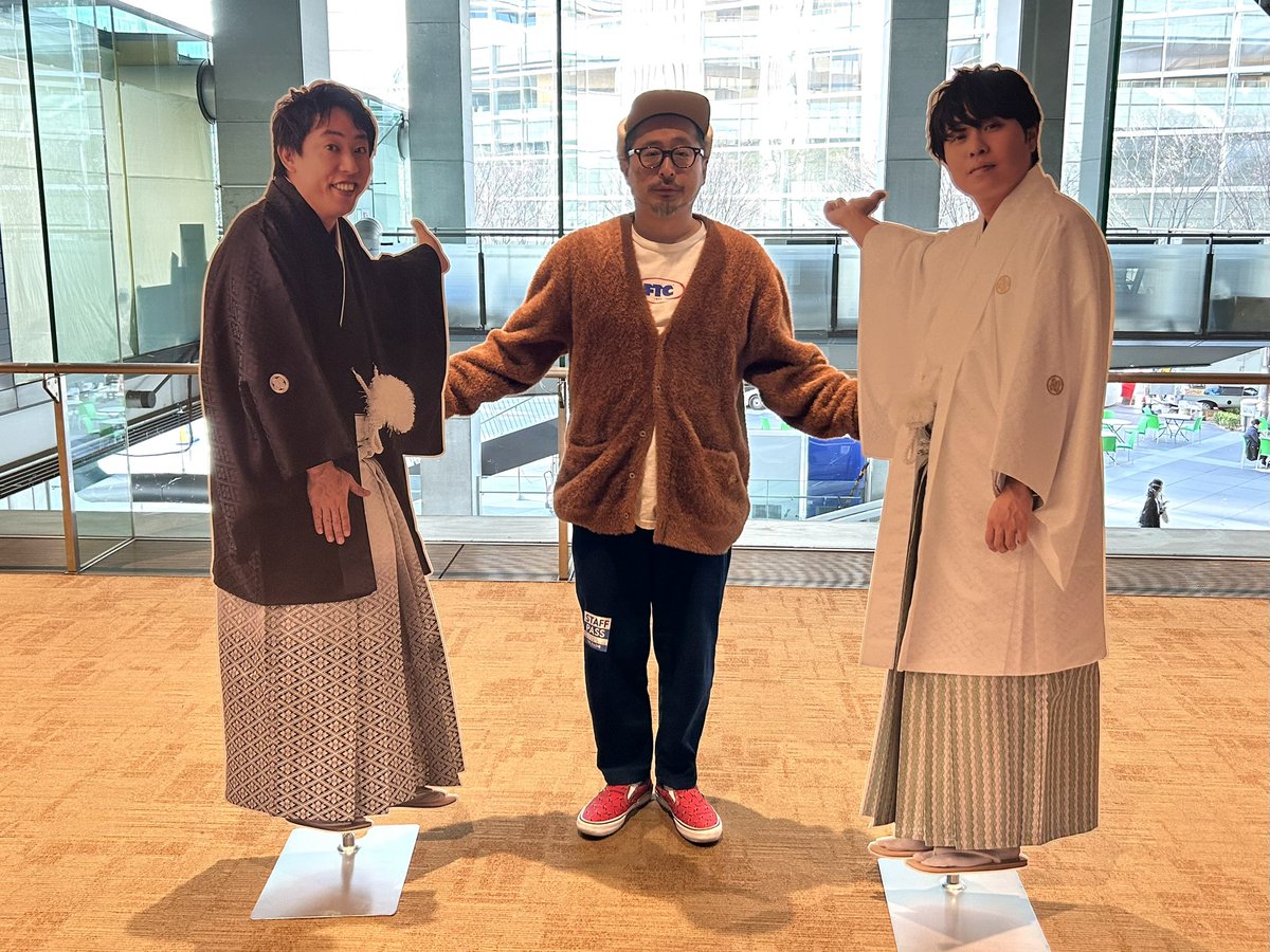 yamachan_mxsxm's tweet photo. ザ・森東《第10期株主総会》最高でした！ご来場頂いた方々、配信で見てくださった方々、全員ありがとうございます！今期も頑張りますので応援宜しくお願いします！配信チケットのURL載せときますのでファンの方が是非！そして内容は観た人のもので！じゃ、呑みます！

https://t.co/0XbiCX4ogW https://t.co/XwDVV0e6kh