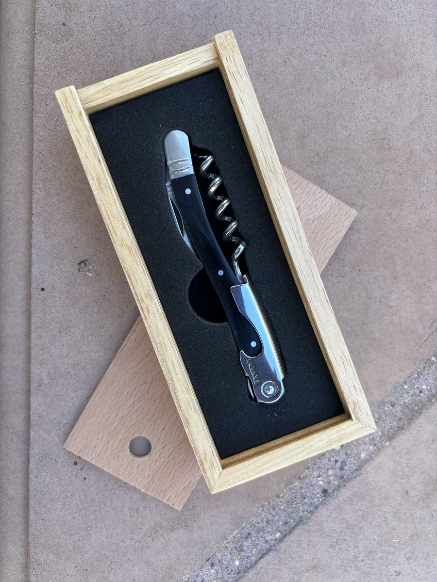 A key… unlocking an opportunity to connect. #wine