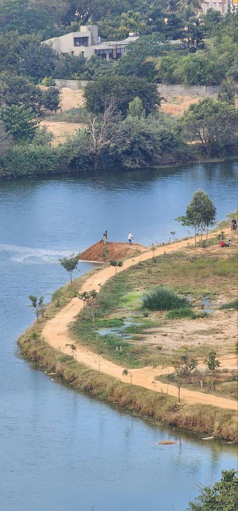 Sankranti highlight!
Hadosidapura Lake, East Bengaluru! 
Keep filling it till you make it! 
#HappyWeekend #HappySankranthi #MakarSankranti 
<a href="/DKShivakumar/">DK Shivakumar</a> <a href="/siddaramaiah/">Siddaramaiah</a> <a href="/osd_cmkarnataka/">Office of the OSD to CM Karnataka</a>