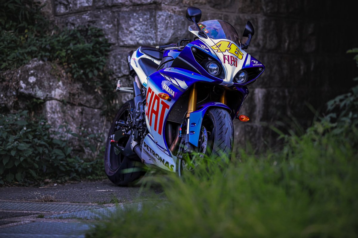 momodees_yzfr1's tweet photo. フッ軽仲間2人がやってたので久々に!
名前 : ももデェース
身長 : 1700㎜
住み : Osaka
年齢 : 21🤜💥🤛
車種 : デメキンあーるわん(🇺🇸仕様)
一言 : 法定速度以上で走るの怖いです
#バイク乗りとして自己紹介
#バイク好きな人と繋がりたい
#yzfr1 #Yamaha #TOCE https://t.co/rgsBPOmmmz