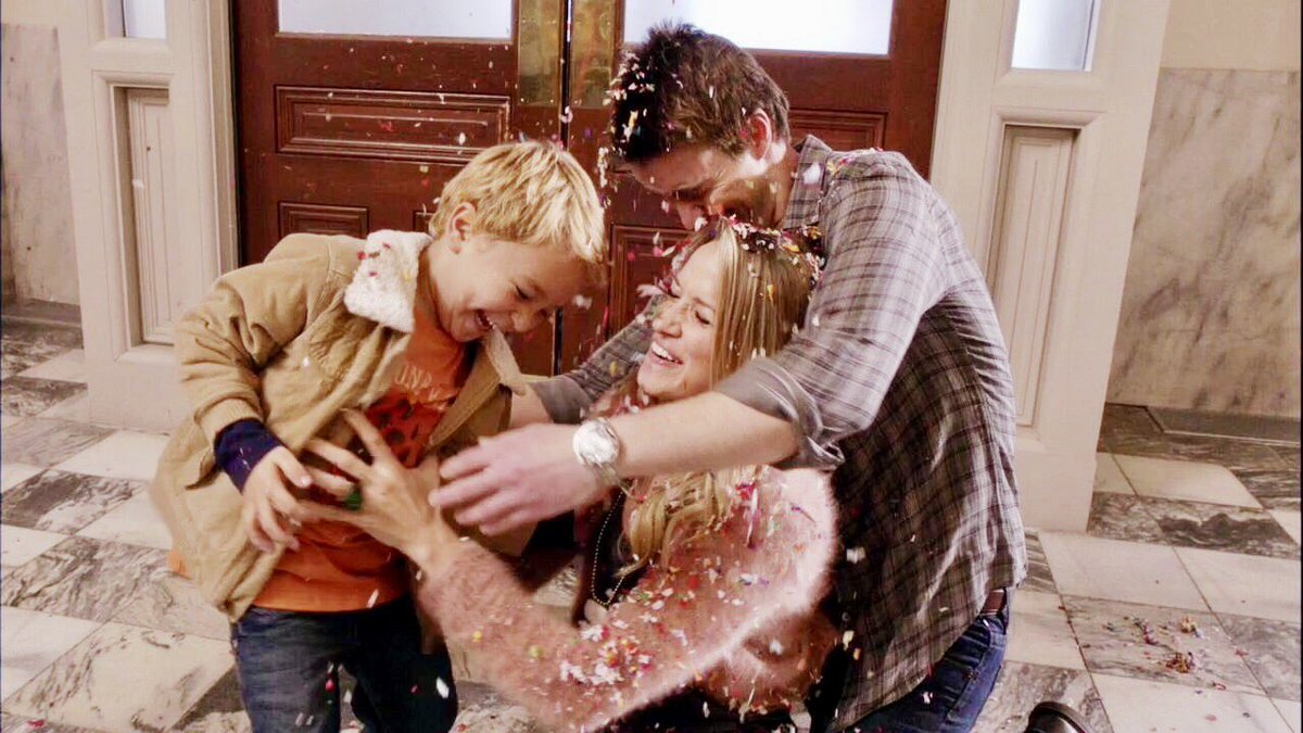 OTHdiary's tweet photo. “It doesn’t matter how you plan it. It doesn’t matter how you envision it. Without even knowing it, sometimes life has a way of finding you with exactly what you need, or exactly who you need.” https://t.co/8SxPac7Jaq