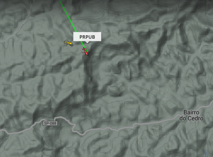 tommasinidaniel's tweet photo. Local da queda do Helicóptero R44 desaparecido entre São Paulo e Ilhabela. Aeronaves da @PMESP e @fab_oficial no local. https://t.co/ykuR6ortdn