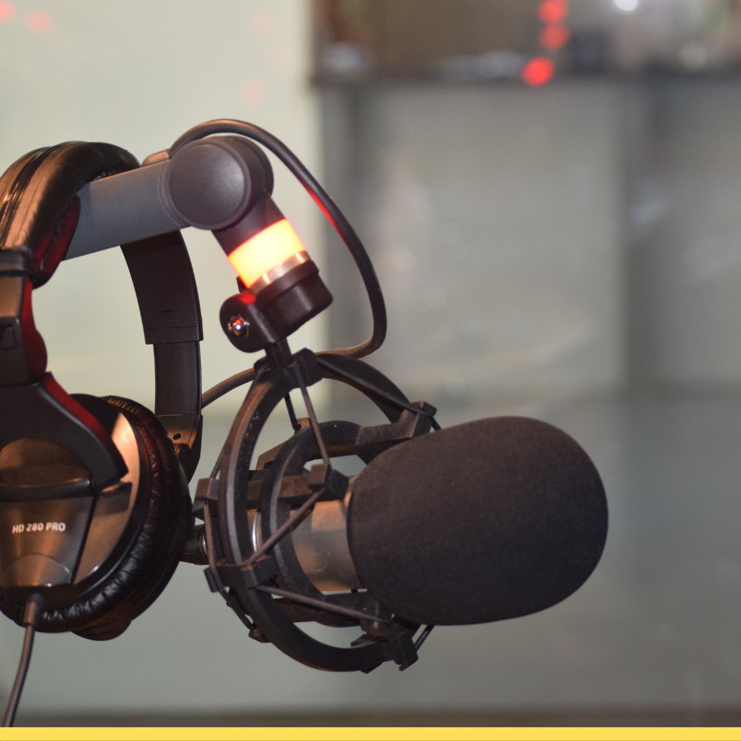 ¡Descubre al maravilloso equipo de Radiole Costa de la Luz! 🎙️🌟 Con años de experiencia en la industria, nuestro equipo profesional está preparado para brindarte la mejor música y entretenimiento. 🎶💫 ¡Acompáñanos sintonizando y descubre la extraordinaria diferencia en Radiole!