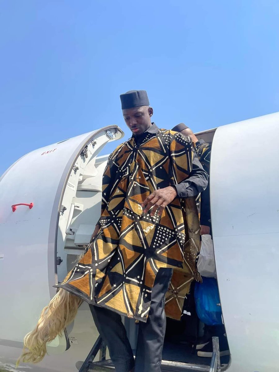 luca_varan's tweet photo. La richesse de l'Afrique c'est sa culture 😍🔥🙏
Je suis fier d'être africain !!!!!!!
Les maliens ? Je dépose 🔥🔥🔥😍
C'est la plus belle CAN jamais organisée sur le continent 🔥🔥
#CAN2023 https://t.co/0pniKPWTF5