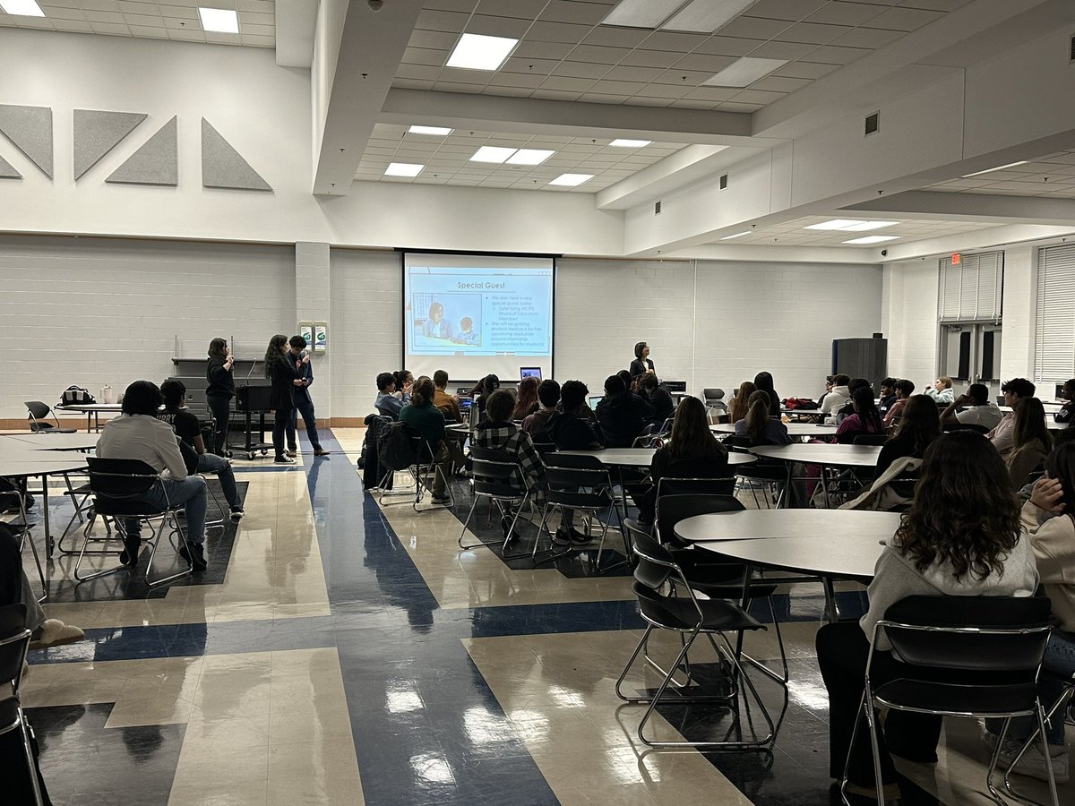 mcpsslu's tweet photo. This week’s SMOB Advisory Council included @mocoboe Member Julie Yang. SMOB Sami Saeed held student run, student led small group discussions about 5 upcoming BOE policies and regulations that are currently under review for change. #SMOB #studentvoice https://t.co/xIu6tAIykd
