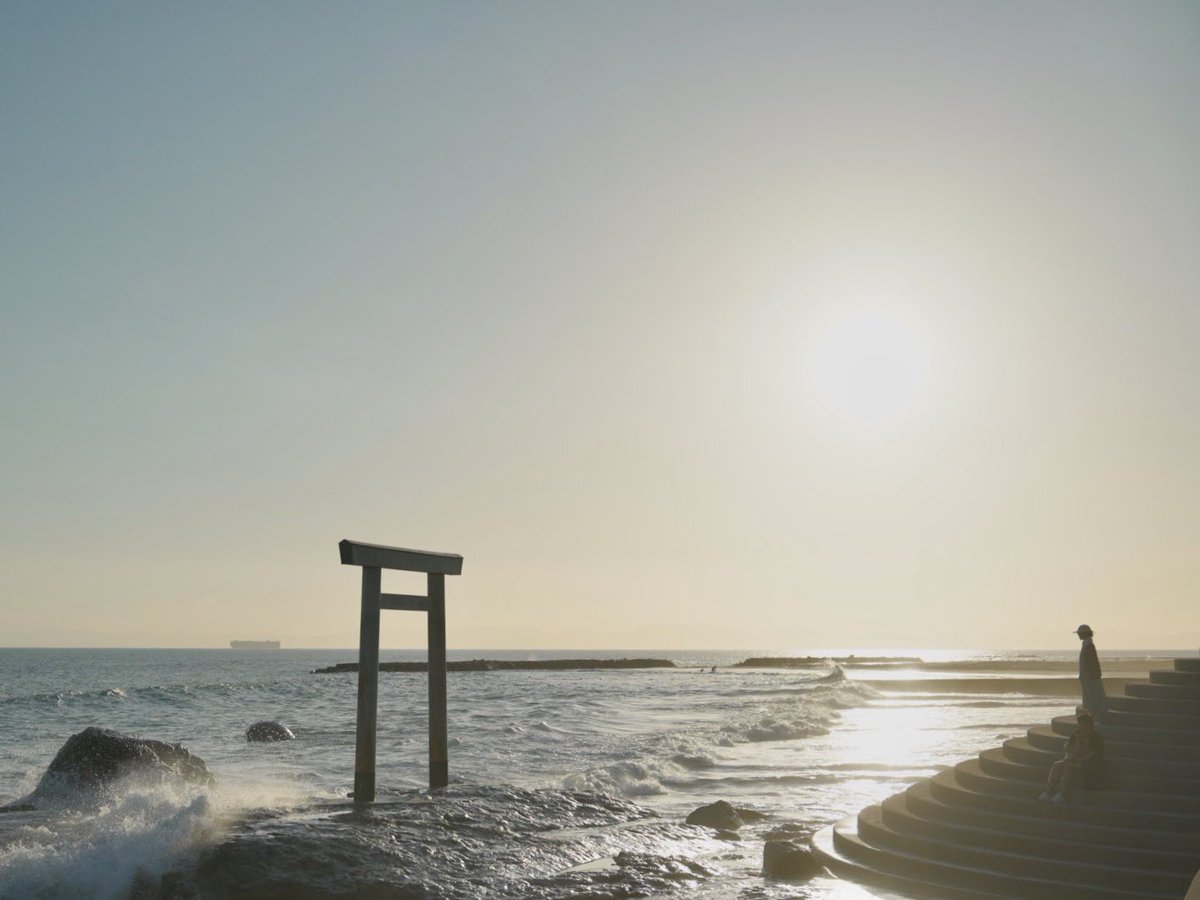 NGO_OKA92's tweet photo. Tranquility by the Sea: 
A Torii Gate under the Sun's Embrace⛩️

#VisitJapan
#JapanTravel
#NaturePhotography
#TravelPhotography
#Peaceful
#ToriiGate
#Sunrise
#BeautifulDestinations
#Wanderlust
#ExploreJapan https://t.co/tznAu8IkFY