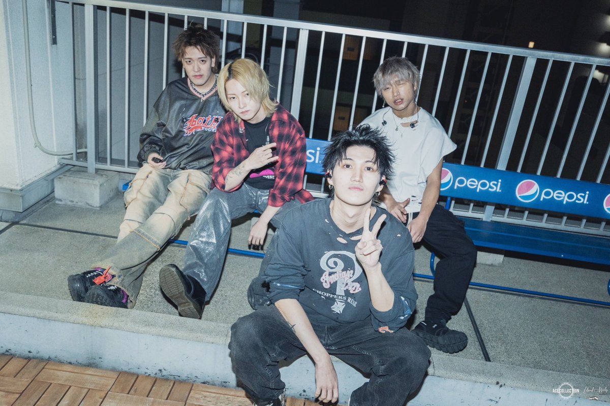 AceCollectionJP's tweet photo. 【Thank You】

LIVE TOUR 2023-2024 "PHANTASIC"
DAY6 | 大阪 Music Club JANUS

セミファイナル！
ありがとうございました！
次はいよいよファイナル渋谷O-EAST🔥

#AceCollection https://t.co/5OQhujetw1