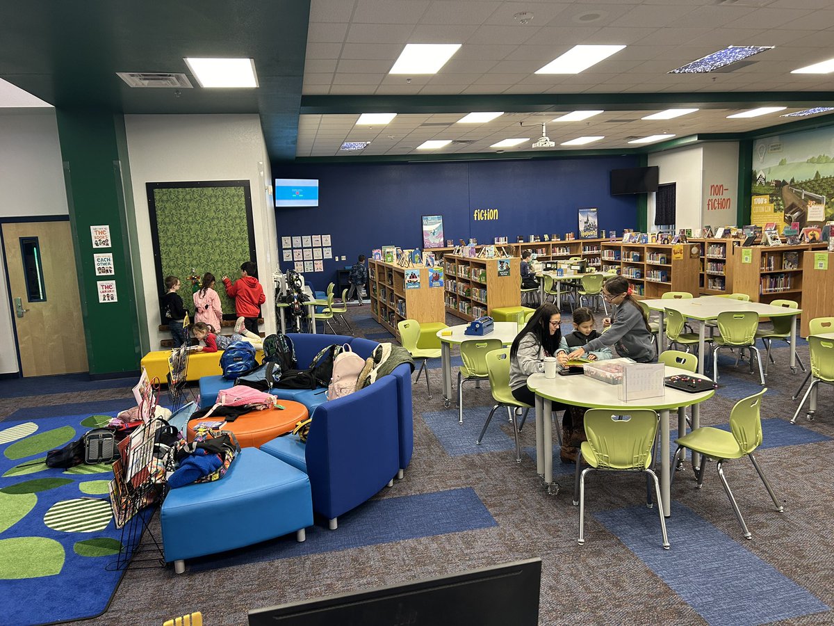 TomlinsonLibrary tweet media