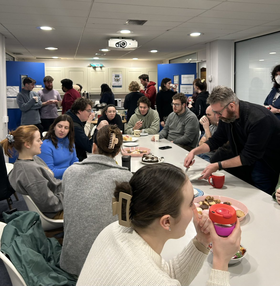 Welcome back to our first #CoffeeMorning of 2024! ☕️ 
The PGAC welcomes everyone back and wishes everyone all the best for the new year 🌠

Looking forward to seeing you all again next month! 

#ChemistryCoffeeMorning #BrewCanDoIt