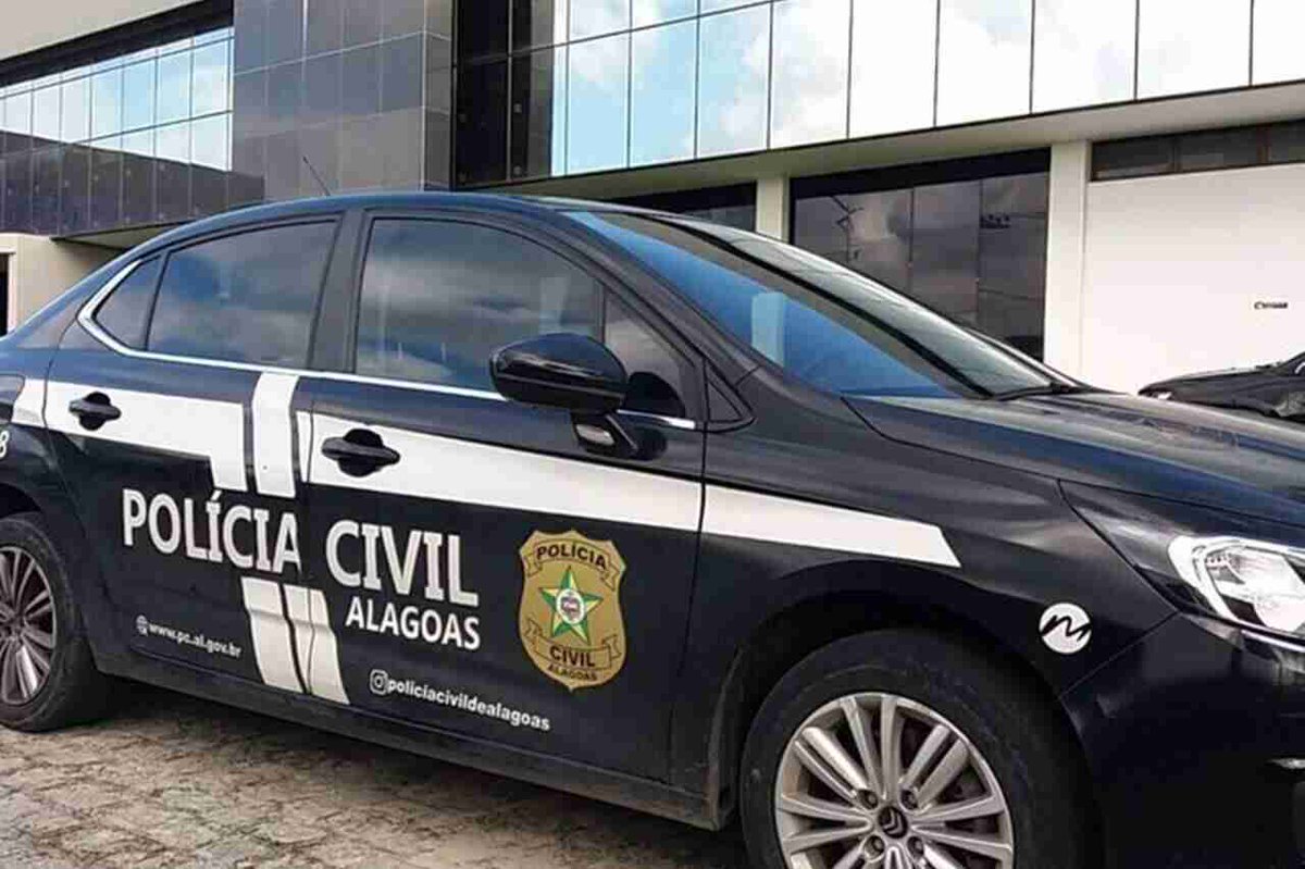 vinicios_betiol's tweet photo. ATENÇÃO: pastor evangélico foi detido após ABORDAR CRIANÇAS com perguntas sobre os órgãos genitais. Foram 3 casos em que ele estava com "curiosidade" sobre os órgãos genitais delas. Este é mais um dentre os inúmeros casos suspeitos de abusos contra crianças praticados por pastores. Precisamos urgentemente repensar o papel dessas igrejas no Brasil.