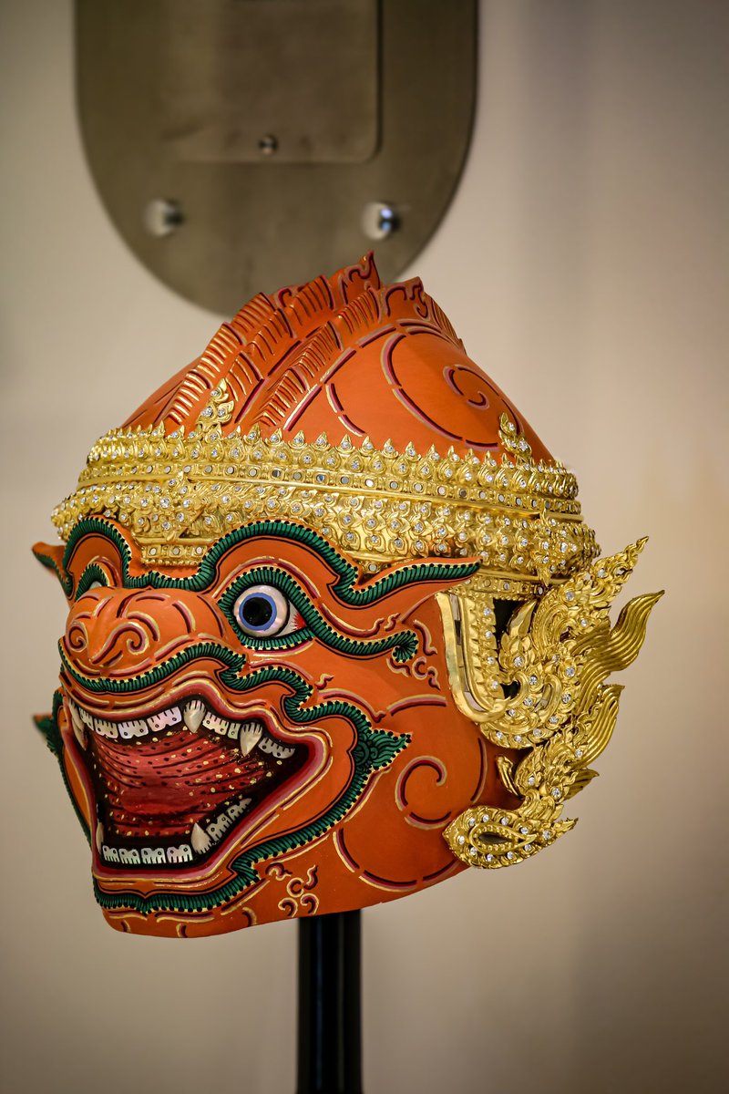 Avatar_Tears's tweet photo. Monkey head #thaipattern #head #woods #artwork #hardwork #carvedwood #wood #carved #carver #gilded #khon #camera #photography #photographer #travel #travelthailand #traveler #เที่ยวไทย #70d #hanuman #ศิลปะไทย #หัวโขน #หัวโขนรามเกียรติ์ #นิลนนท์ #ท่องเที่ยว https://t.co/Th8ScUQAZs