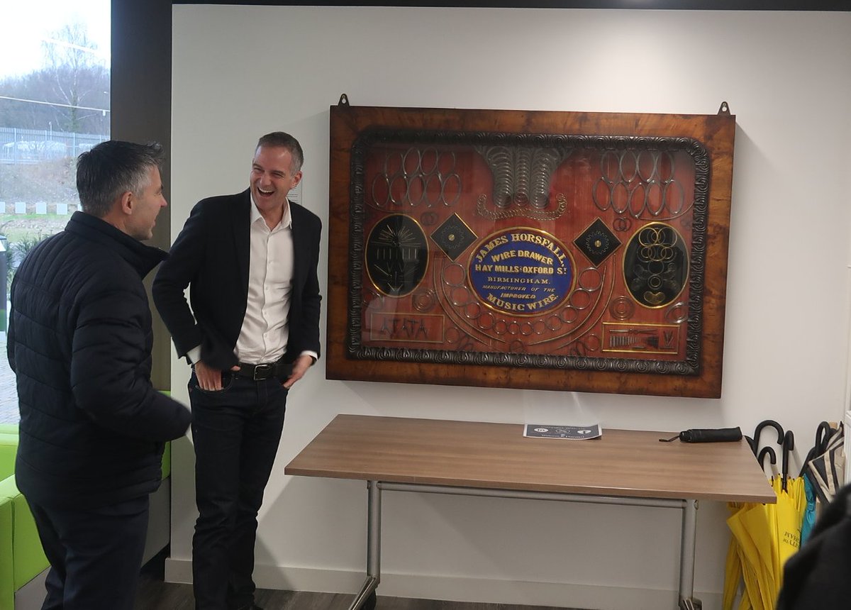 TyseleyEnergy's tweet image. We were delighted to host @peterkyle MP, Shadow Secretary of State for Science, Innovation, &amp;amp; Technology, at Tyseley Energy Park! His genuine interest in our innovative projects &amp;amp; appreciation for the historical legacy of Webster &amp;amp; Horsfall made his visit exceptional. @BhamPolicy