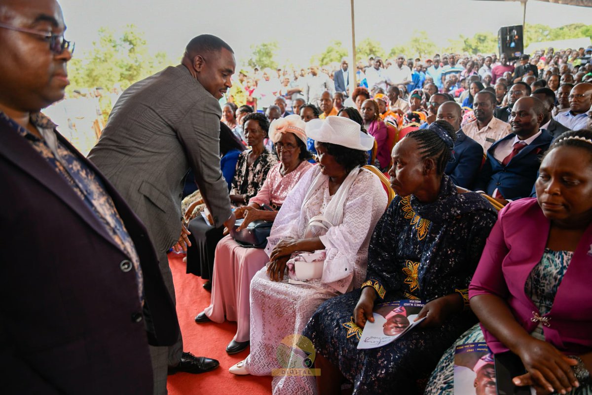 Cleo Malalah tweet media